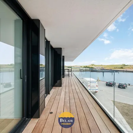 Stylish And Luxurious 3-bedroom With A Large Sunny Terrace T19 오스텐드